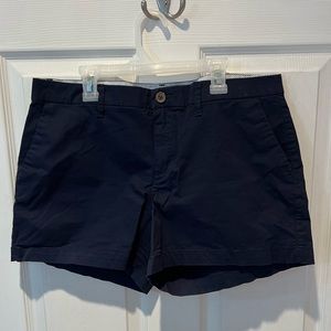 Old Navy Women’s Everyday Short size 12 Navy 3.5” inseam